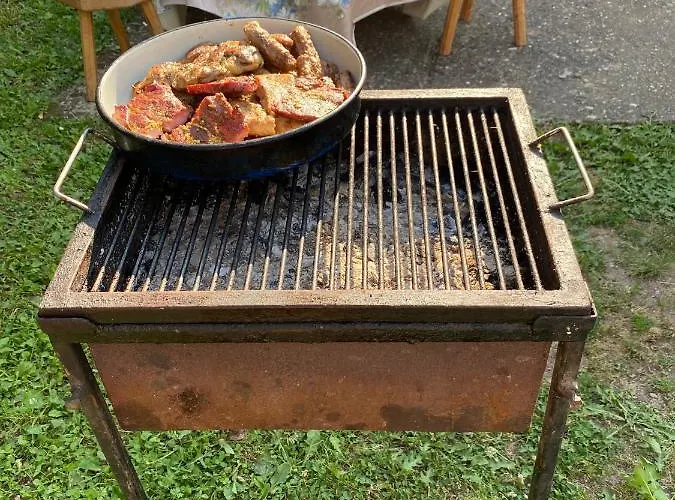 Idila Pod Rtnjem - Najam Cele Vikendice Sa Bazenom Дом отдыха