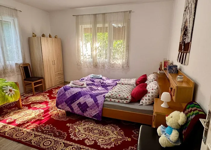 Idila Pod Rtnjem - Najam Cele Vikendice Sa Bazenom Дом отдыха