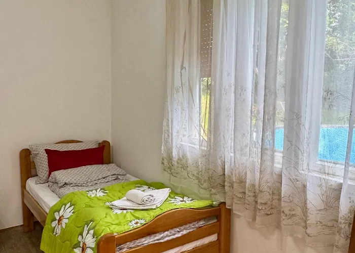 Idila Pod Rtnjem - Najam Cele Vikendice Sa Bazenom * Ilino